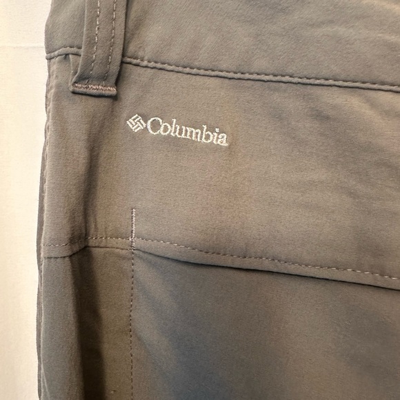 Columbia Gray Omni Shield Advanced Repellency Outdoor Pants Women’s Size 14 R - Picture 9 of 12